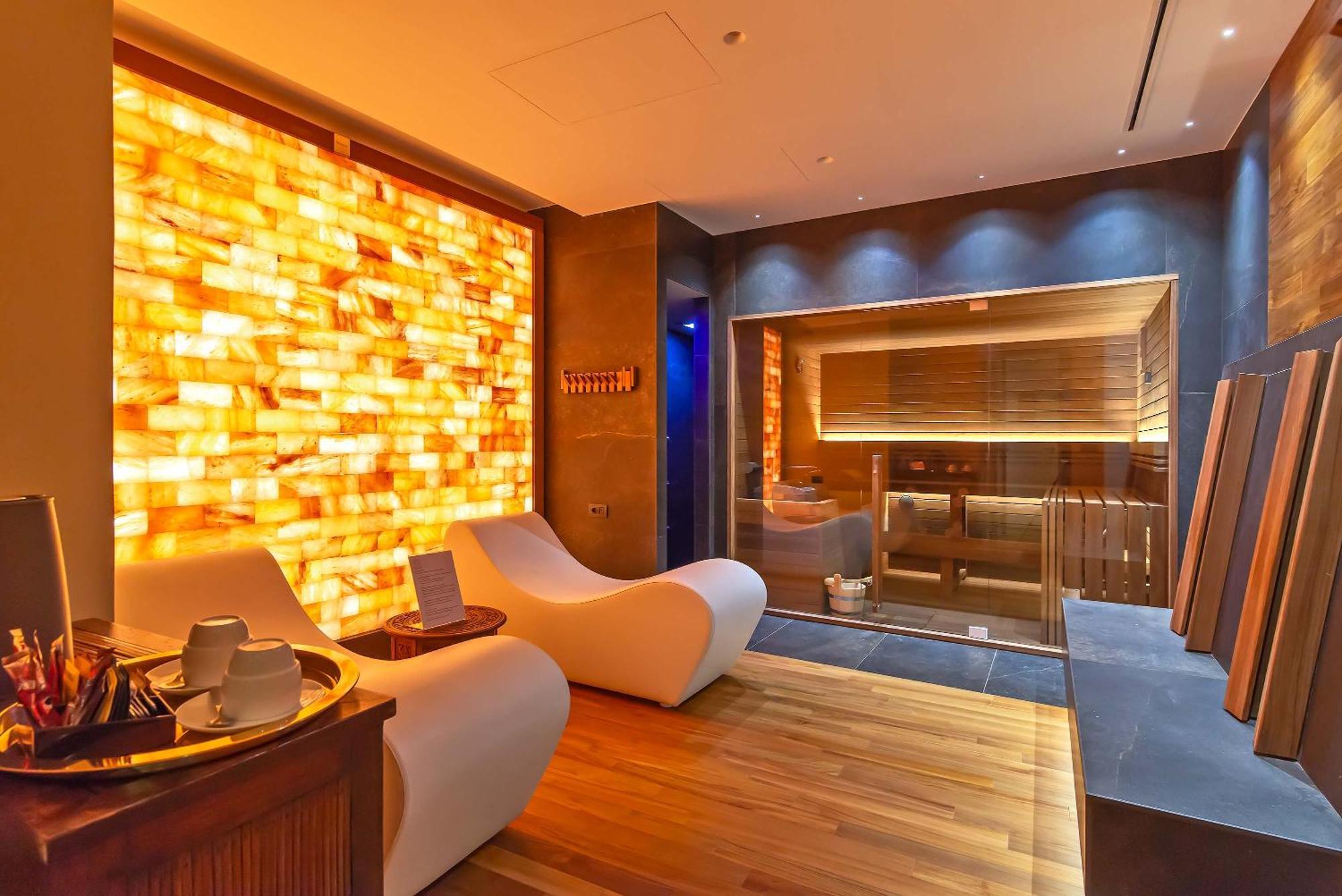 Hotel White — Bilder 3